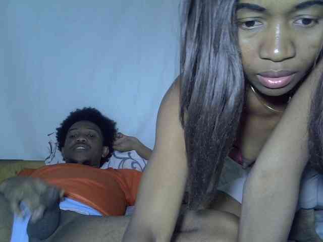 AmelieAndJames0919 webcam