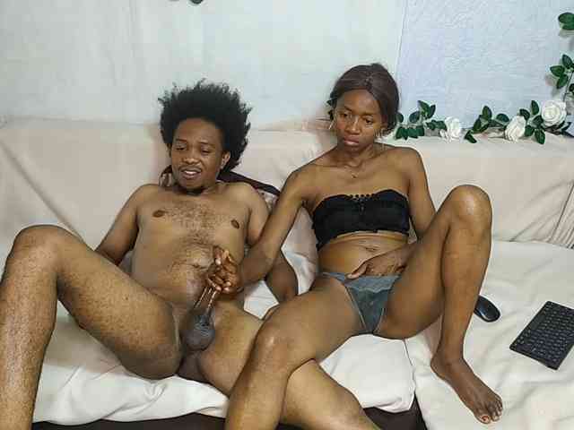 AmelieAndJames0919 webcam