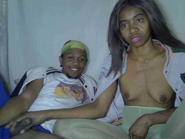 AmelieAndJames0919 webcam
