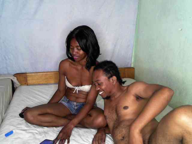 AmelieAndJames0919 webcam