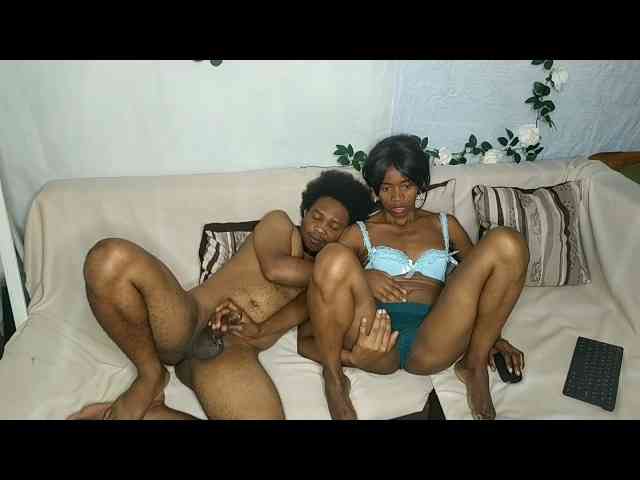 AmelieAndJames0919 webcam