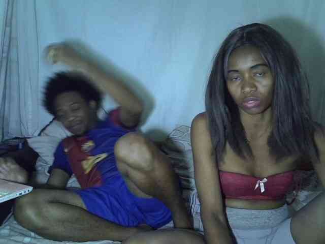 AmelieAndJames0919 webcam