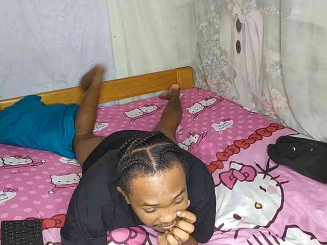 AmelieAndJames0919 webcam