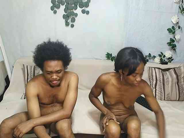 AmelieAndJames0919 webcam