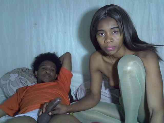 AmelieAndJames0919 webcam