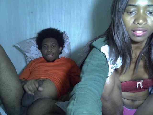 AmelieAndJames0919 webcam