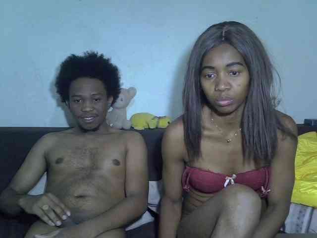 AmelieAndJames0919 webcam