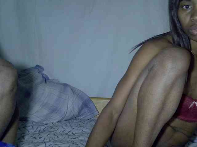 AmelieAndJames0919 webcam
