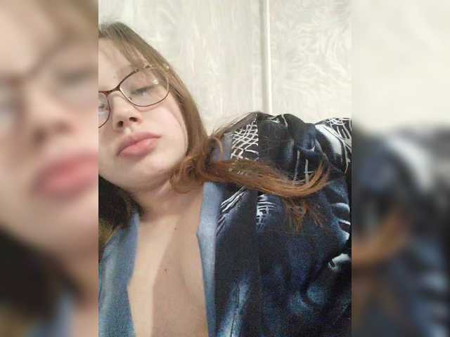 Avocadic22's BongaCams show and profile