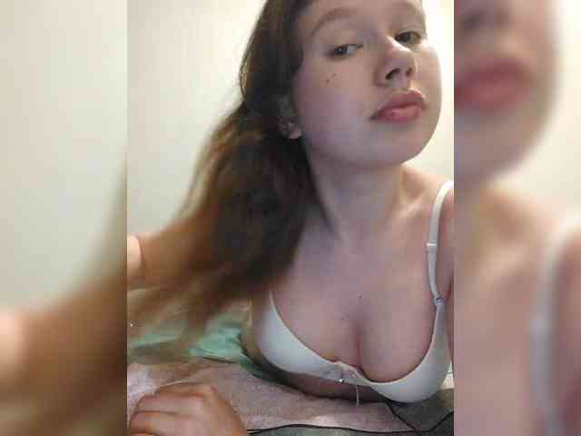 Avocadic22 webcam