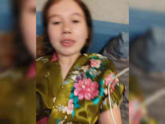 Avocadic22 webcam