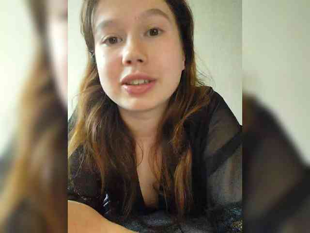 Avocadic22 webcam