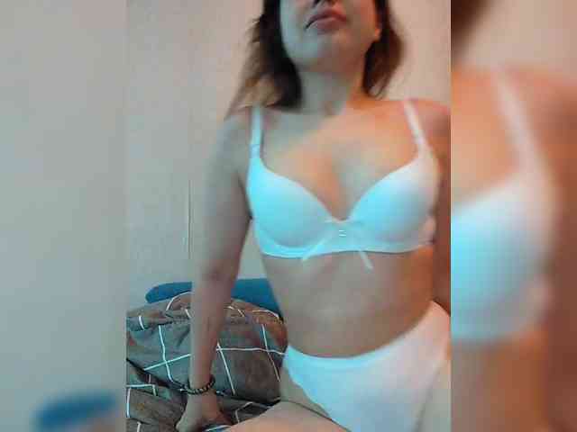 Avocadic22 webcam