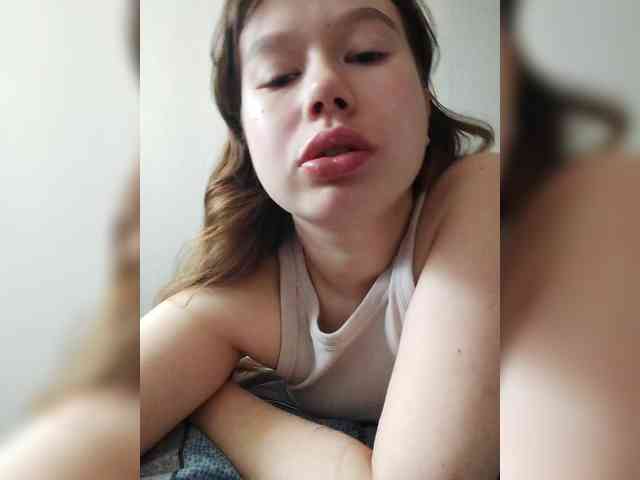 Avocadic22 webcam