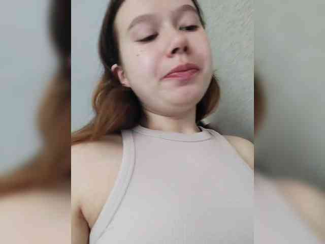Avocadic22 webcam