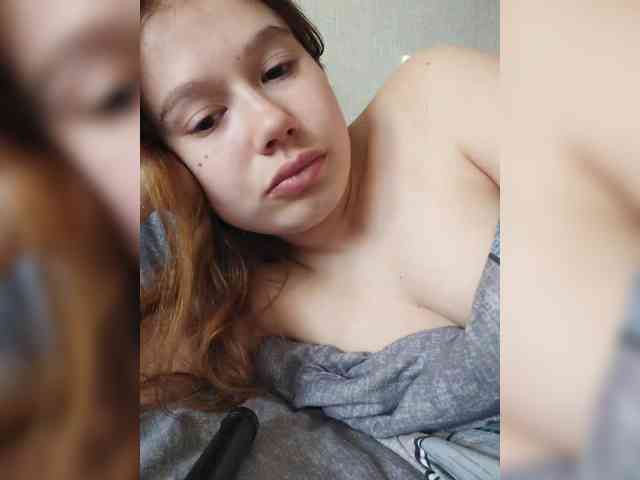 Avocadic22 webcam