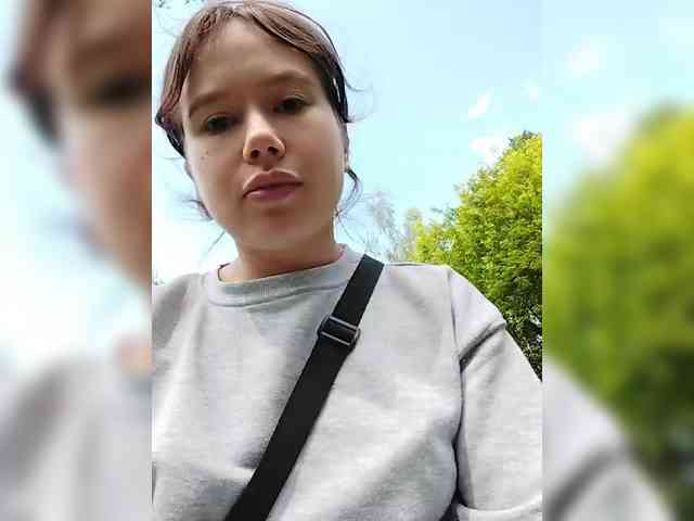 Avocadic22 webcam