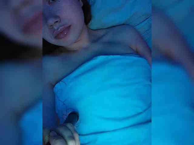 Avocadic22 webcam