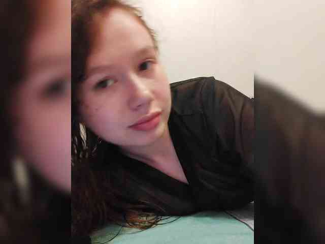 Avocadic22 webcam