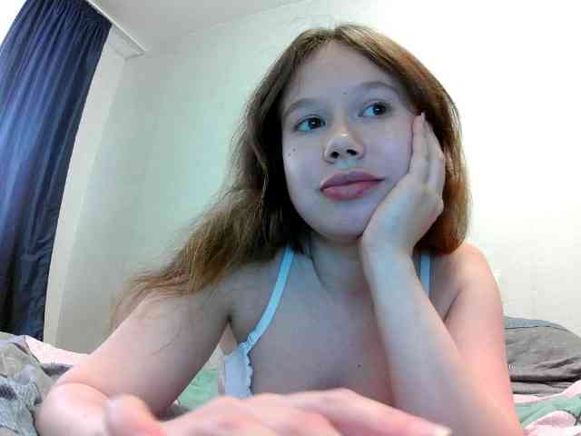 Avocadic22 webcam