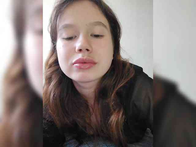 Avocadic22 webcam