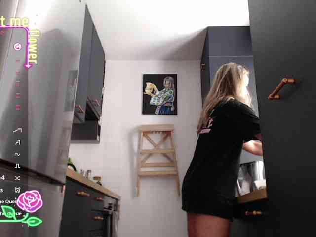 Sonyaxbelle webcam
