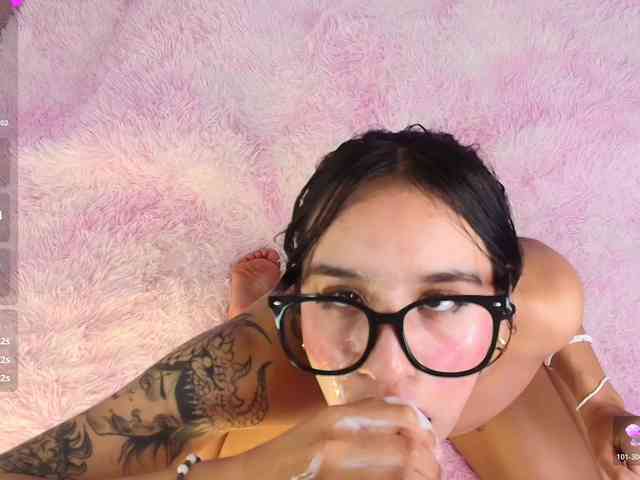 vivi-luv1 webcam