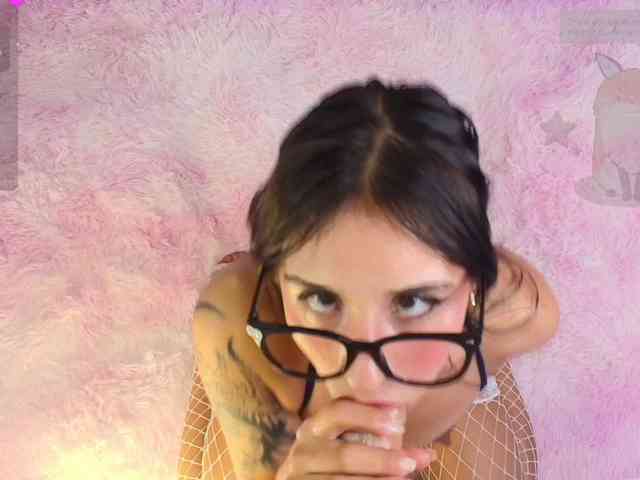 vivi-luv1 webcam