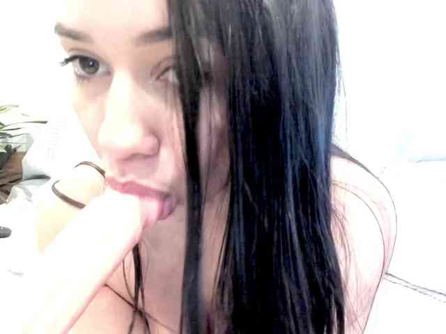 BeccaMitchel webcam