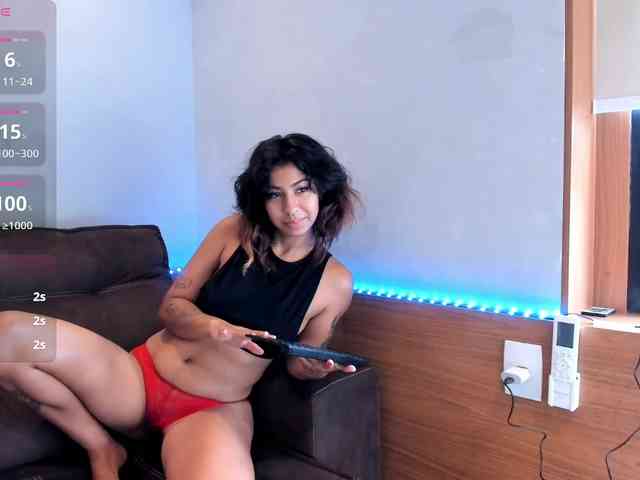 EmilyBlossoms webcam