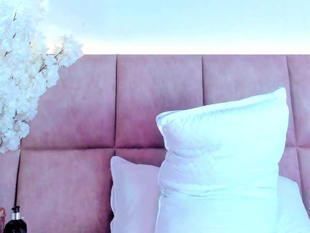 KarolBlanco's BongaCams show and profile