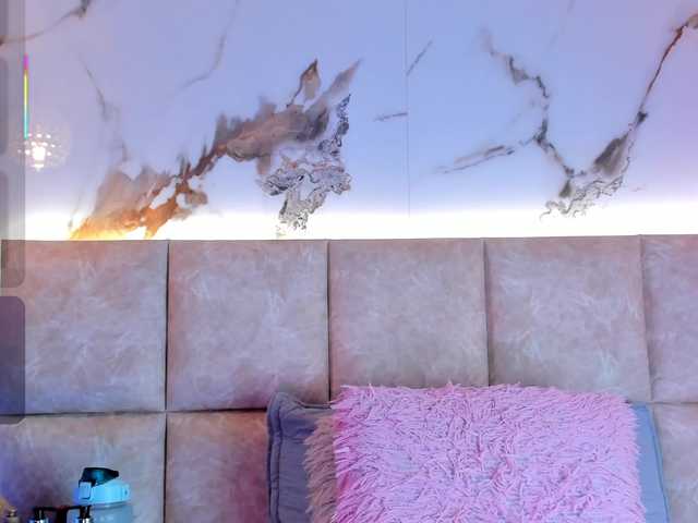 KarolBlanco's BongaCams show and profile