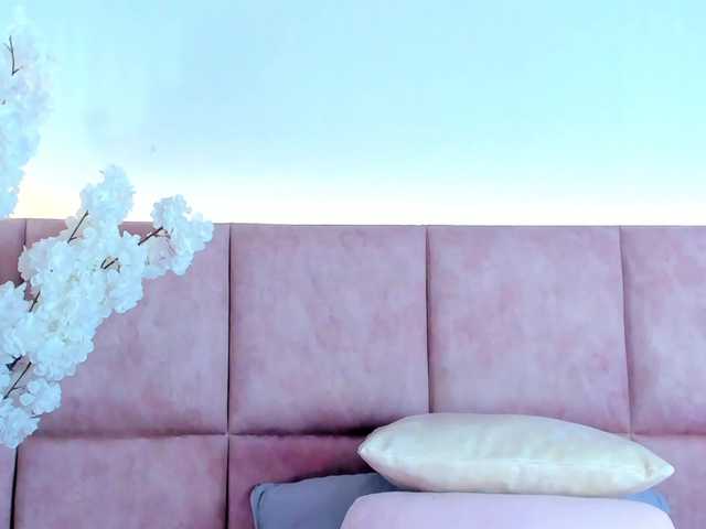 KarolBlanco's BongaCams show and profile