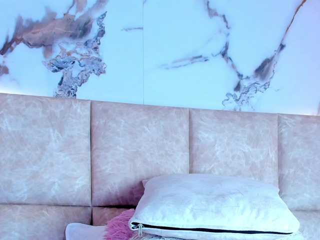 KarolBlanco's BongaCams show and profile