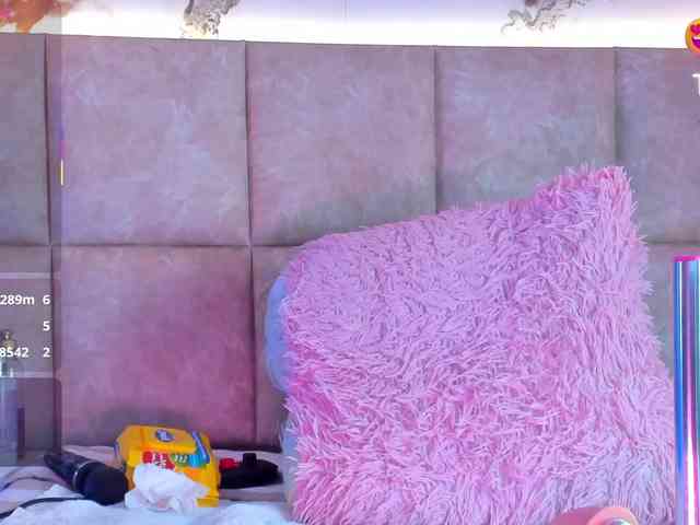 KarolBlanco Live Webcam on BongaCams