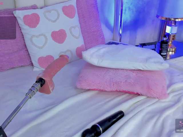 AriaJonnes's BongaCams show and profile