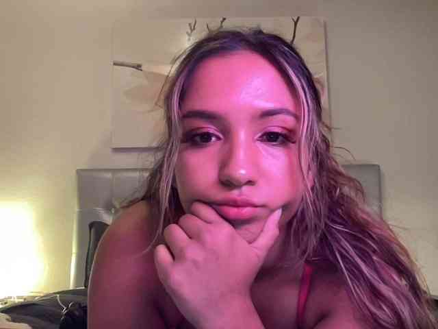 sexybigtitsss webcam
