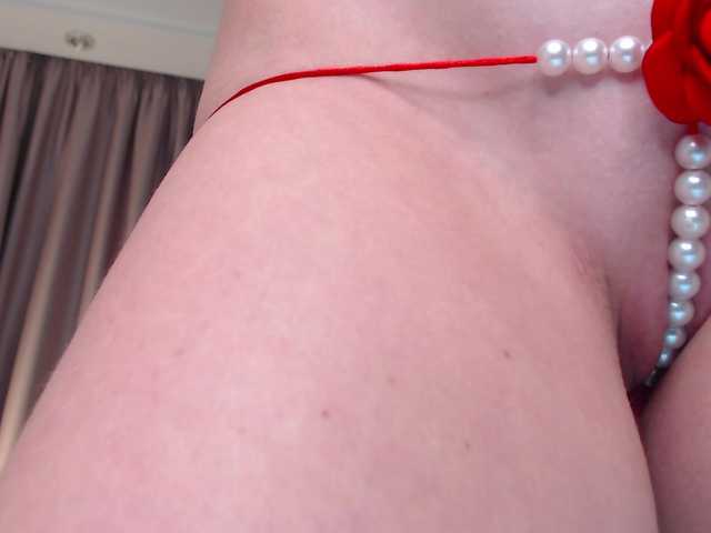 EmilyAngel's BongaCams show and profile