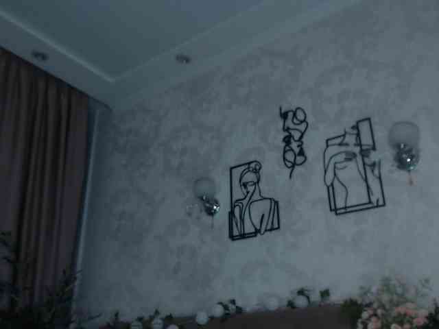 EmilyAngel EmilyAngel