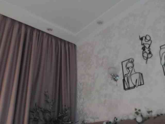EmilyAngel webcam