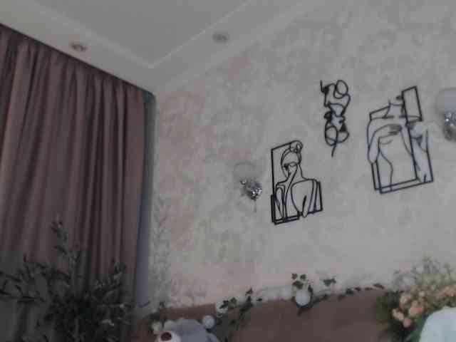 EmilyAngel webcam
