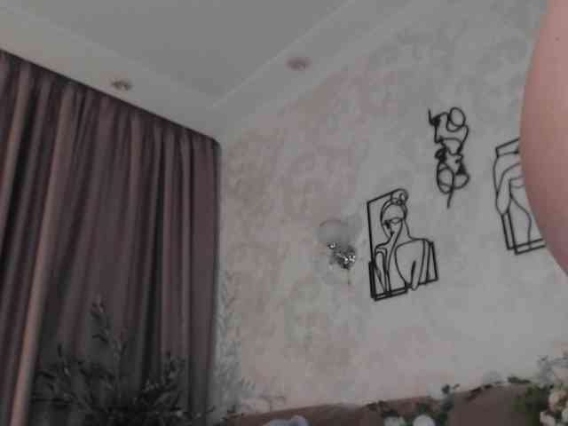 EmilyAngel webcam