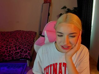 LucyPaige Porn Show