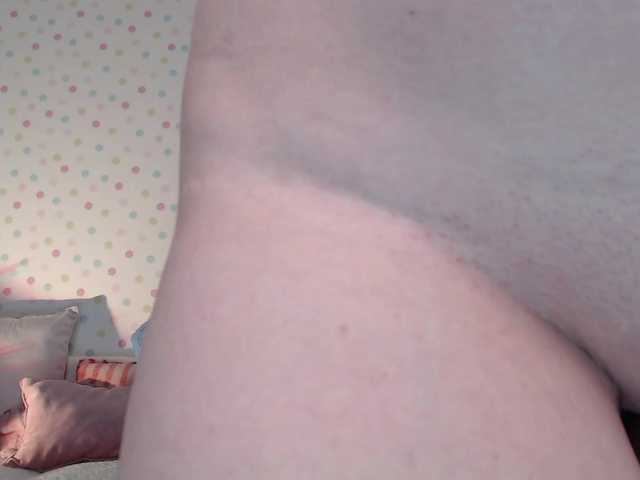 zhemchuzhinka's BongaCams show and profile