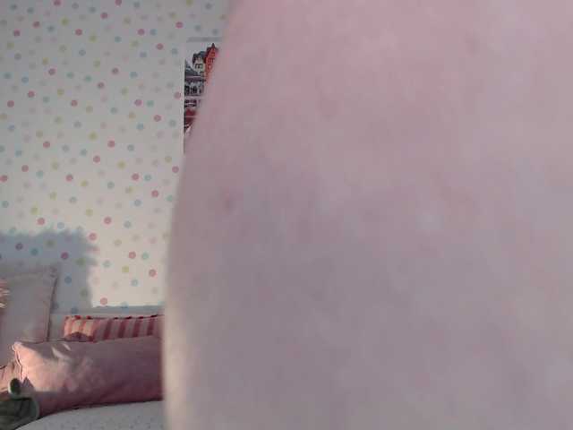 zhemchuzhinka's BongaCams show and profile