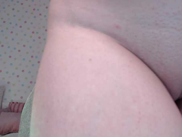 zhemchuzhinka's BongaCams show and profile