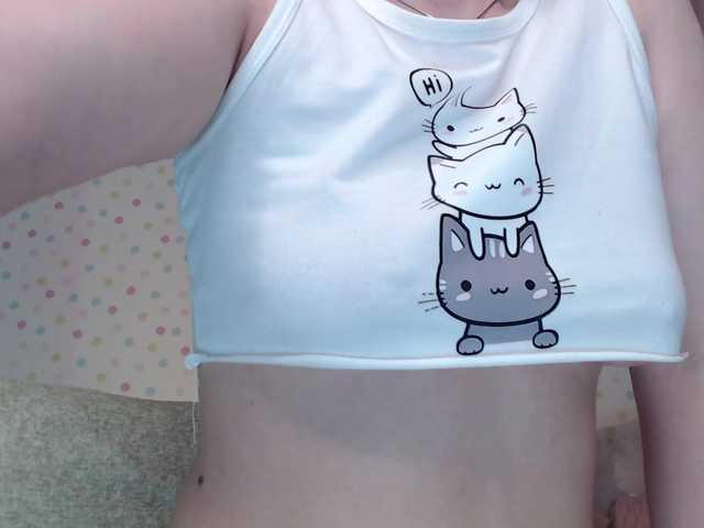 zhemchuzhinka's BongaCams show and profile