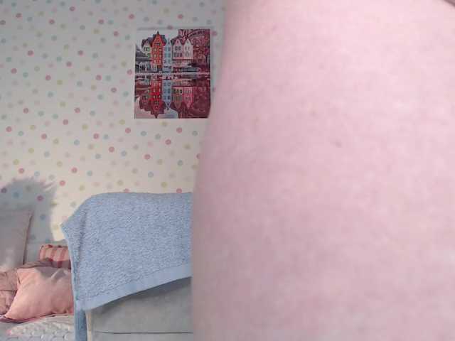 zhemchuzhinka's BongaCams show and profile