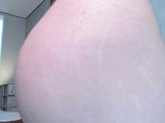 zhemchuzhinka's BongaCams show and profile