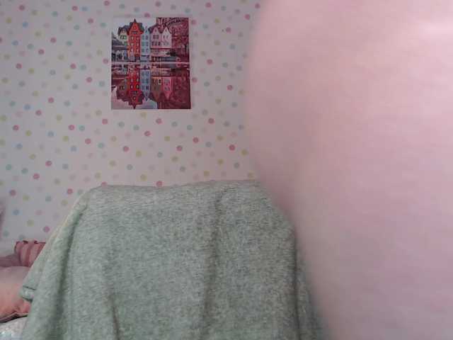 zhemchuzhinka's BongaCams show and profile